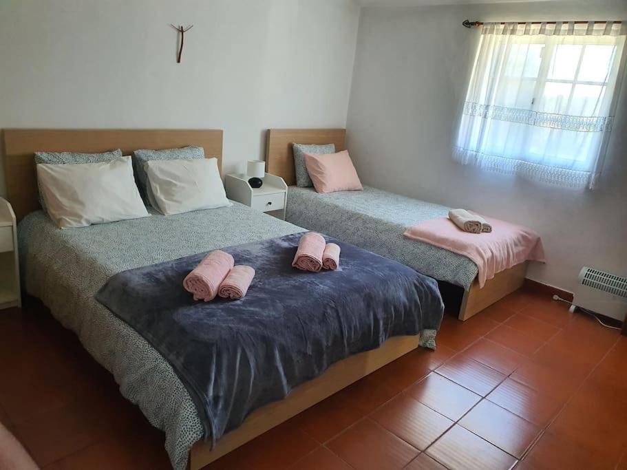 Casa Da Eira - Villas De Campo เฟร์เรย์รา โด เซเซเร ภายนอก รูปภาพ